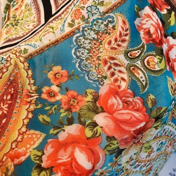 Isabel Hayley Patchwork Floral Paisley Tunic Semi to Sheer Blouse size 1X - Picture 9 of 15